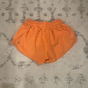 lululemon hotty hots